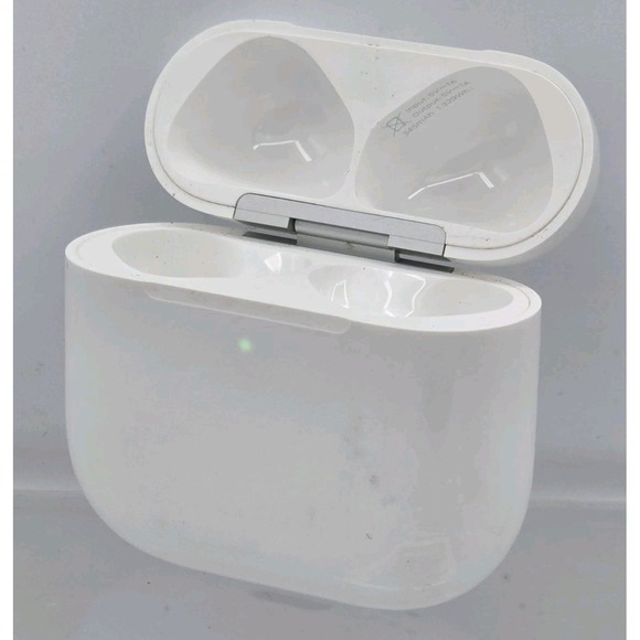 Original Apple AirPods 4 Charging Case  (Without ANC) -- A3058 (No AirPods) - Picture 1 of 11